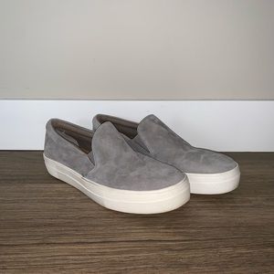 Steve Madden Gills Grey Suede Sneakers / Slip-on